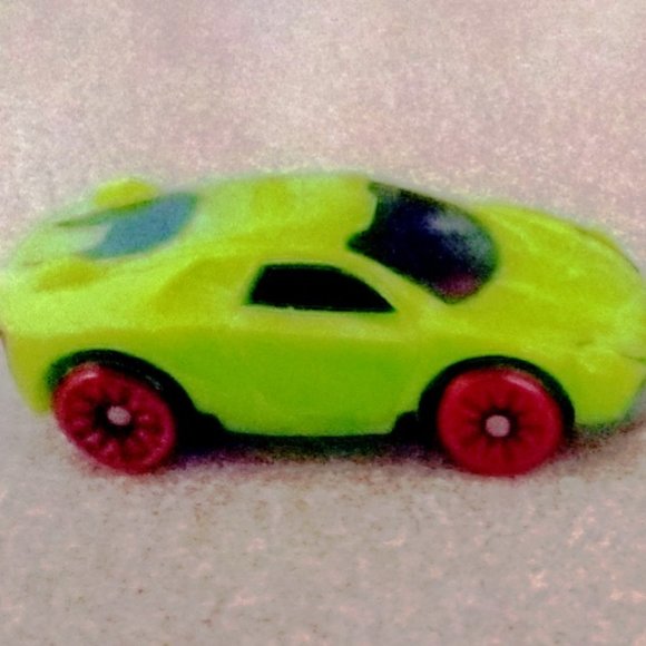 2 Micro machines Blue & Green - Picture 3 of 10